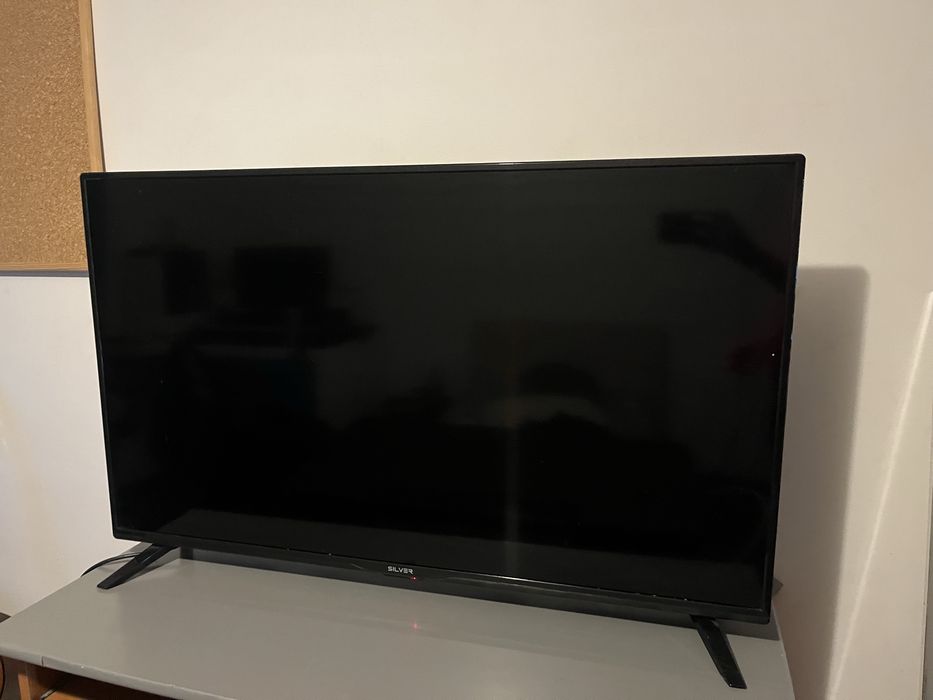 Smart TV Silver 43 polegadas