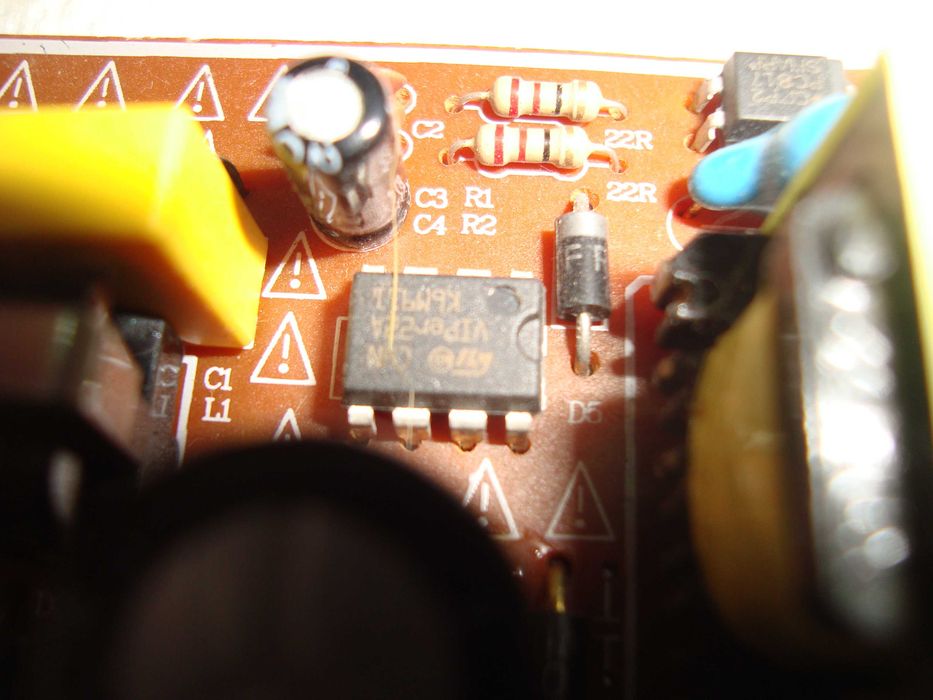 Блок модуль питания универсальный вход 220В выход 5В и 12 В  МПДР