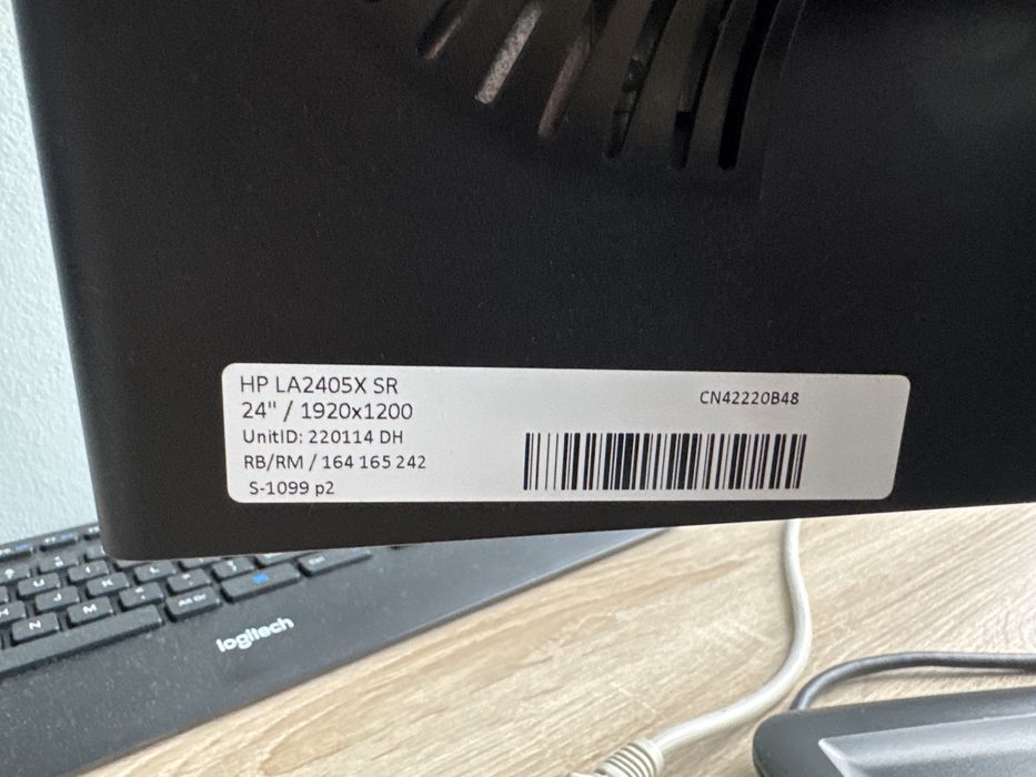 Monitor HP 24 cale model LA2405x SR