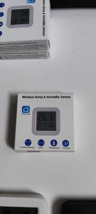 Sensores de Temperatura e Humidade (x6)
