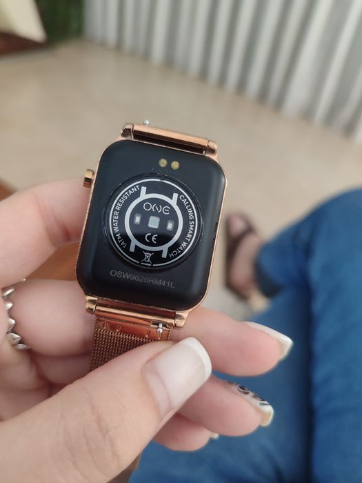 Relógio One , dourado rosa