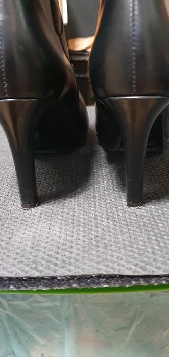Botki damskie Gino Rossi roz. 37