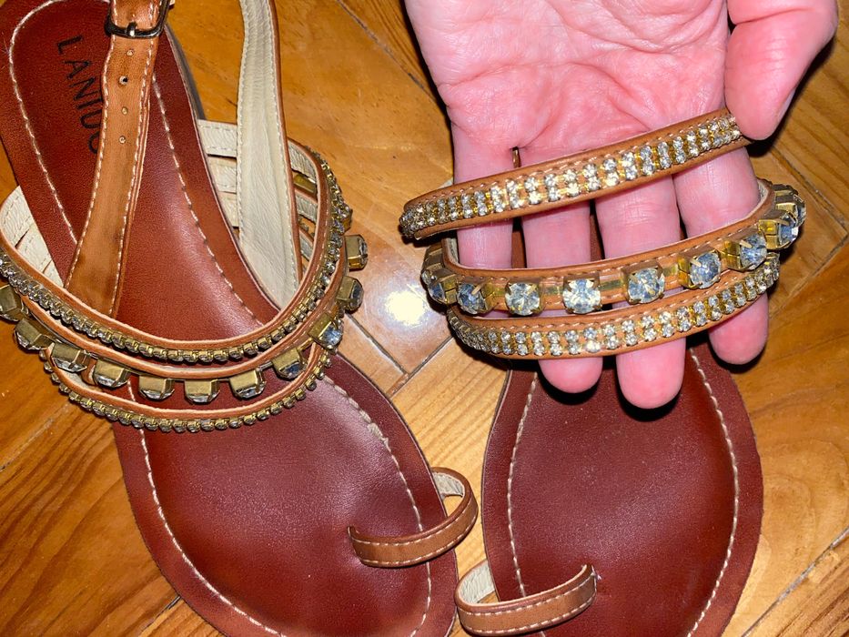 Sandalias jóia em pele castanha com brilhantes Lanidor 37