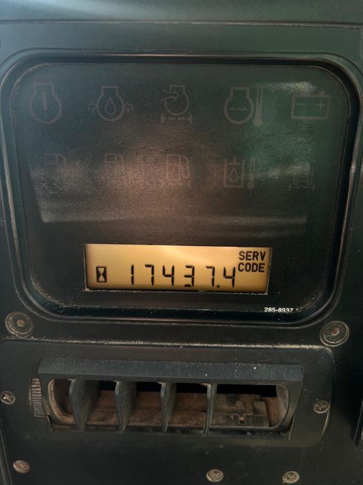 Spycharka Cat D6 N XL