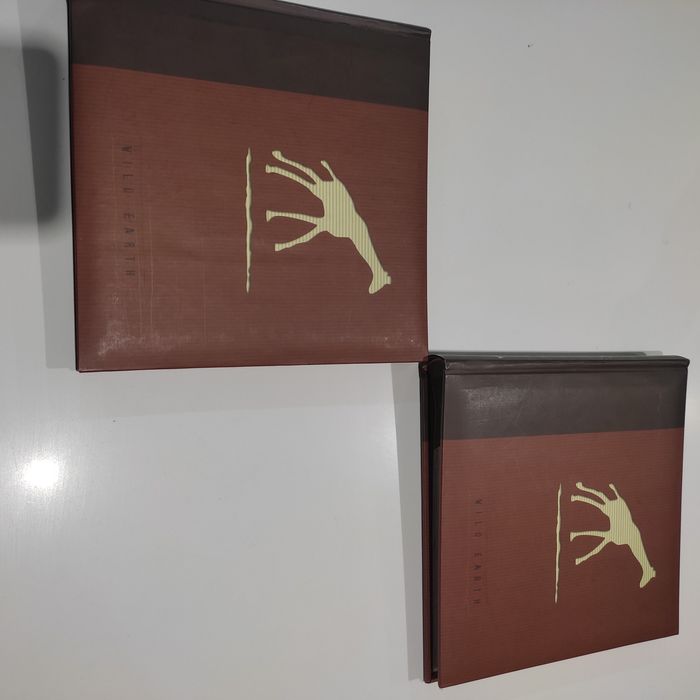 Dois álbuns para fotos. Novos