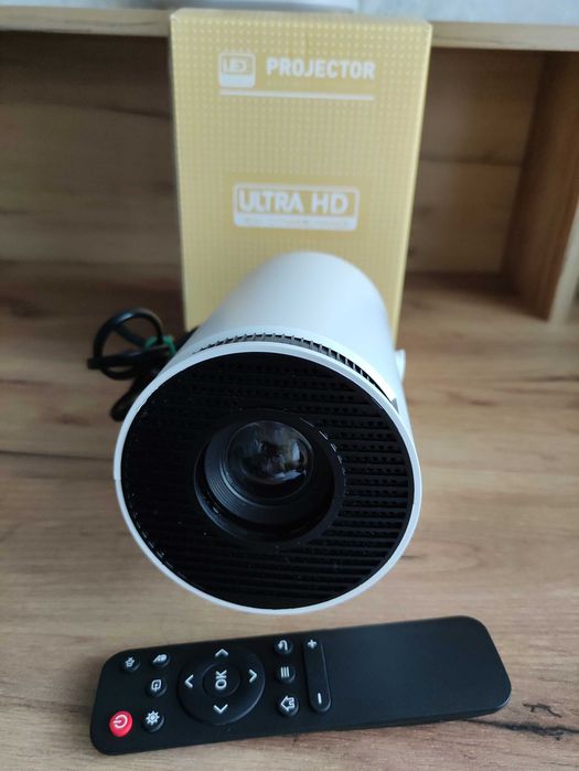 Проектор ULTRA HD