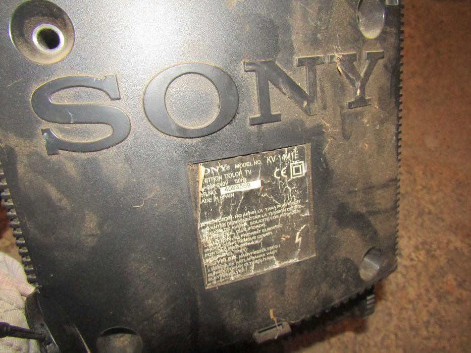 Televisoes CRT Sony Trinitron + Daewoo VHS / DVD