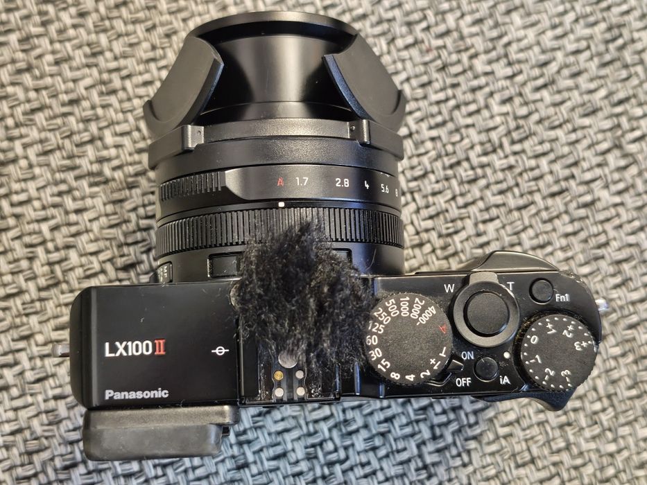 Panasonic Lumix DC-LX100 II Mark 2 kompakt premium z 4 akumulatorami!
