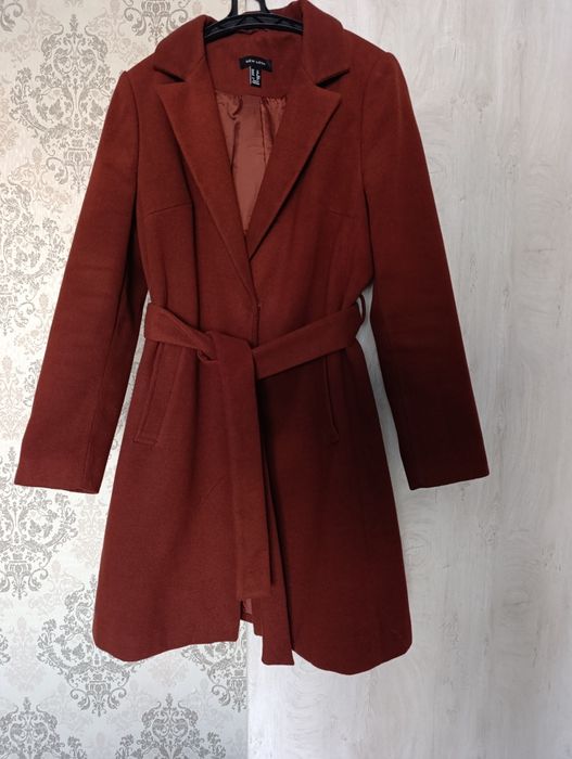 Жіноче демісезонне пальто розмір 46-48