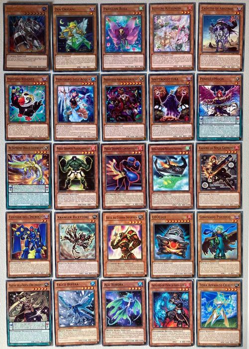 25 Cartas Yu-Gi-Oh! - Monsters - Italiano