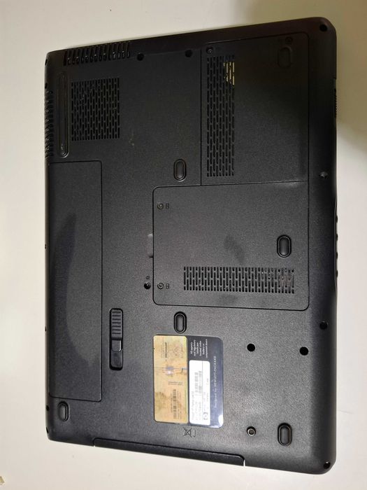 HP DV6000 windows 11 4gbram disco ssd RF111