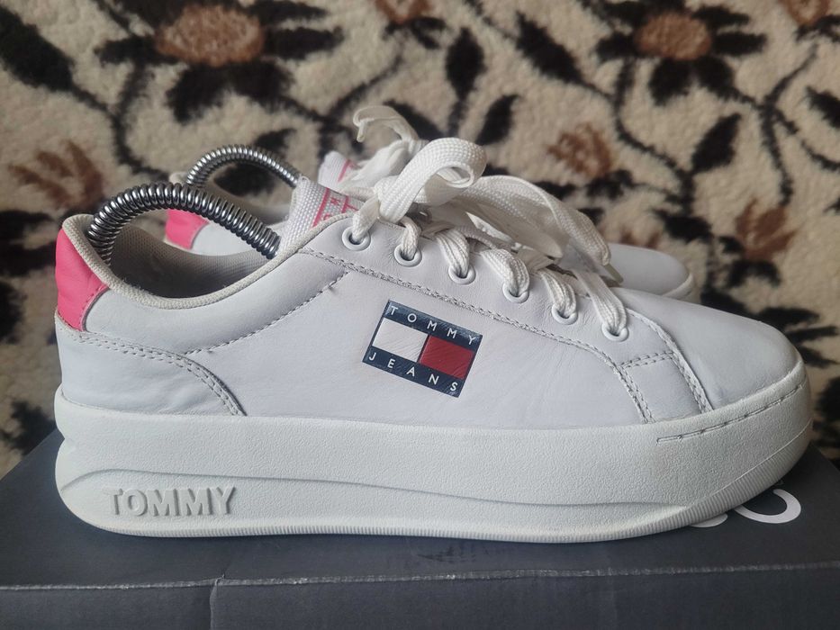 Super buty skórzane platforma Tommy Hilfiger City Flatform wkł.25 cm