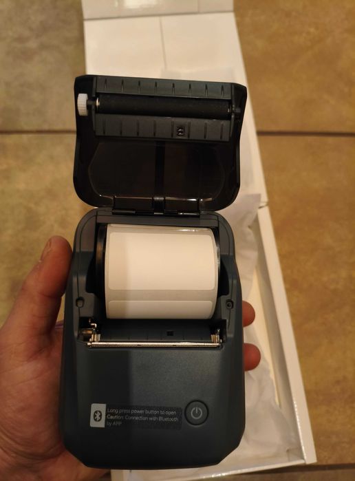 Mobilna drukarka etykiet termicznych NIMBOT B1