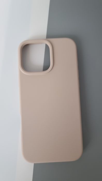 Etui z płynnego silikonu do iPhone 16 Pro Max (6,9