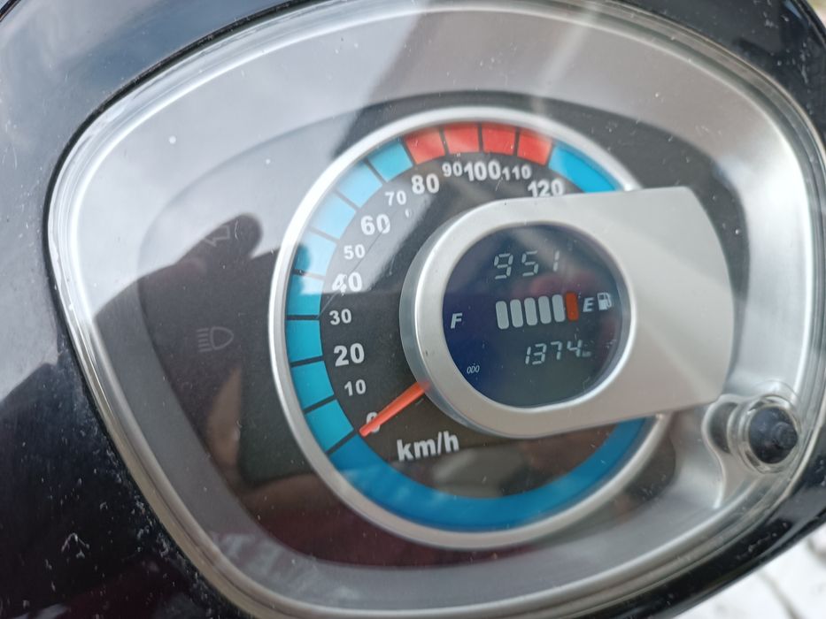 Scooter Dinno Neco 125