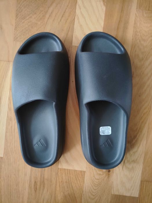 yezzy slide rozmiar 46