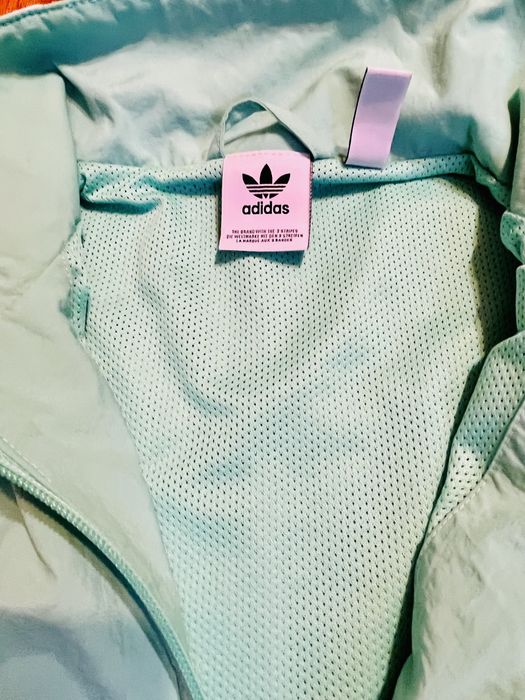 Mietowa sportowa kurtka  oddychająca Adidas