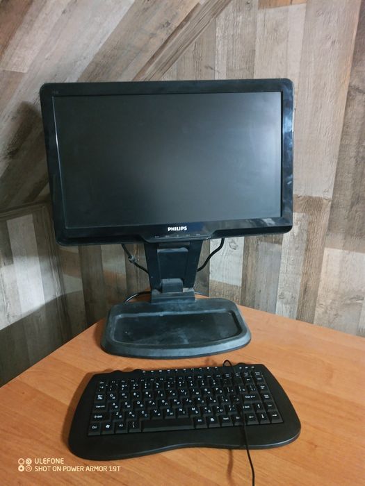 Продам компьютер с монитором