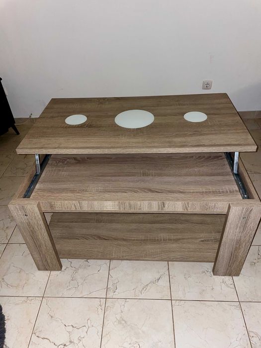 Mesa de Centro Elevatória, como nova