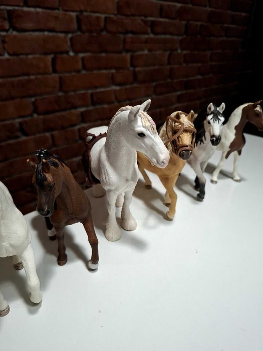 Kolekcja koni schleich