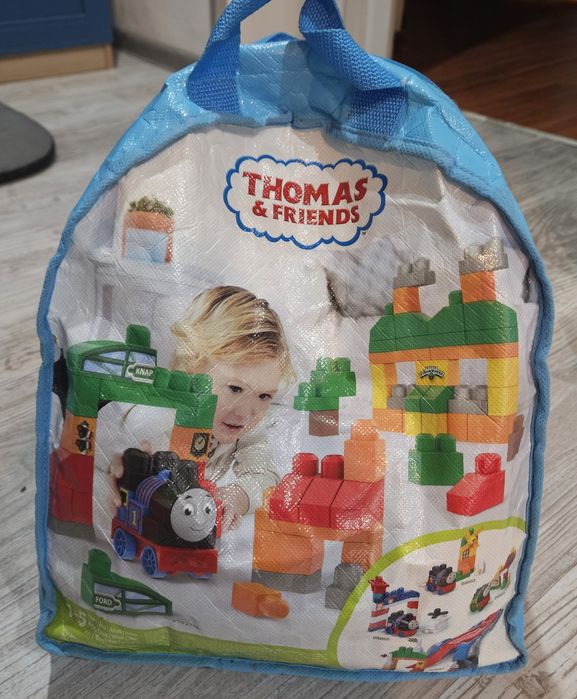 Zestaw tory Tomek i przyjaciele plus klocki