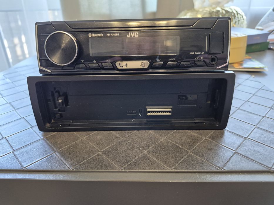 Radio samochodowe JVC 4x50W BLUETOOTH,SPOTIFY,USB,AUX,RDS + gratis