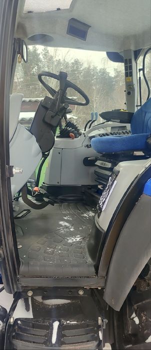 Трактор New Holland T6020