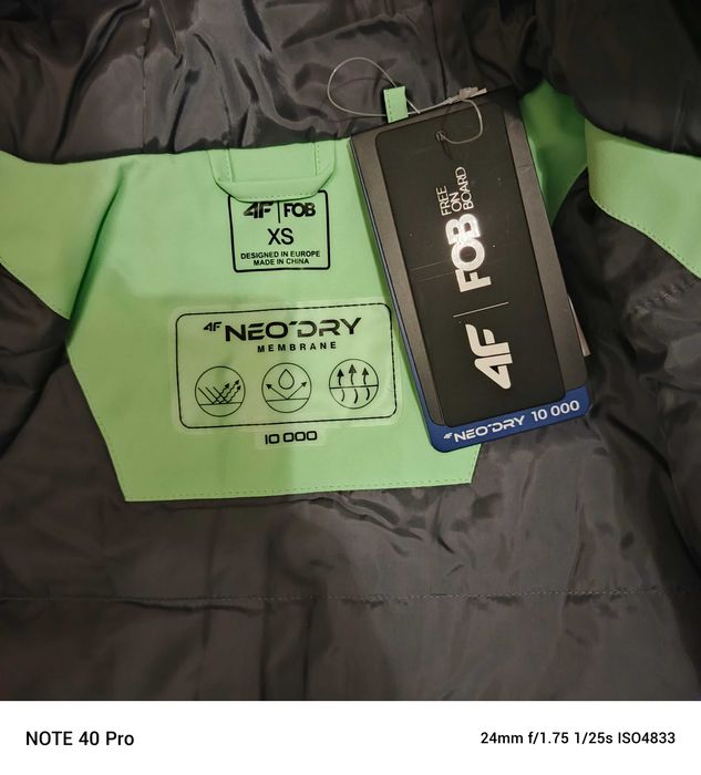 Nowa kurtka snowboardowa 4F XS damska membrana 10000 narciarska S