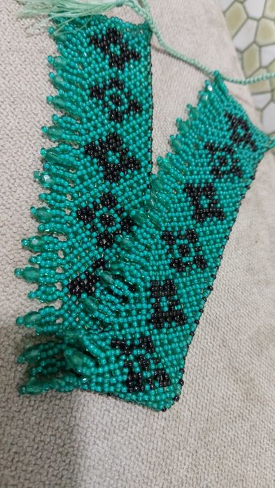 Силянка-чокер на зав'язках, ручна робота