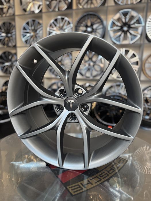 Диски Нові TESLA 5/114.3/R19