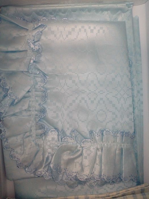 LENÇÓIS EM CETIM e almofadas - Tamanho de Casal - Novos