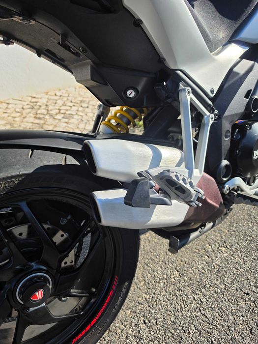 Ducati Multistrada 1200S