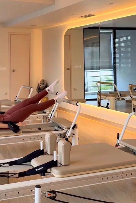 Reformer pilates