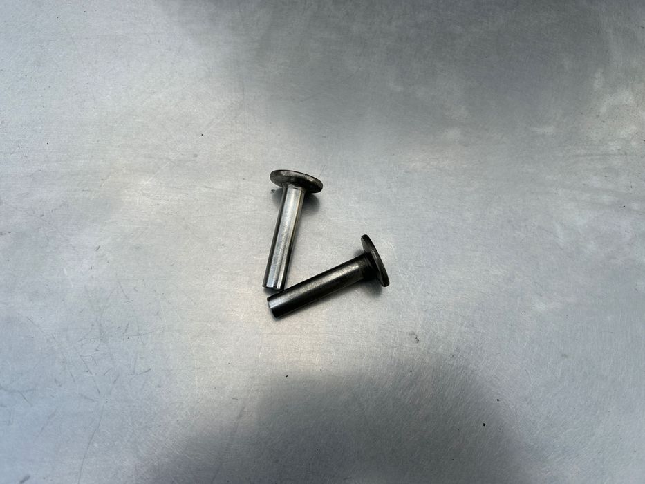 Popychacze zaworów Briggs, Grzybki zaworów Traktorek 10-18KM (351)