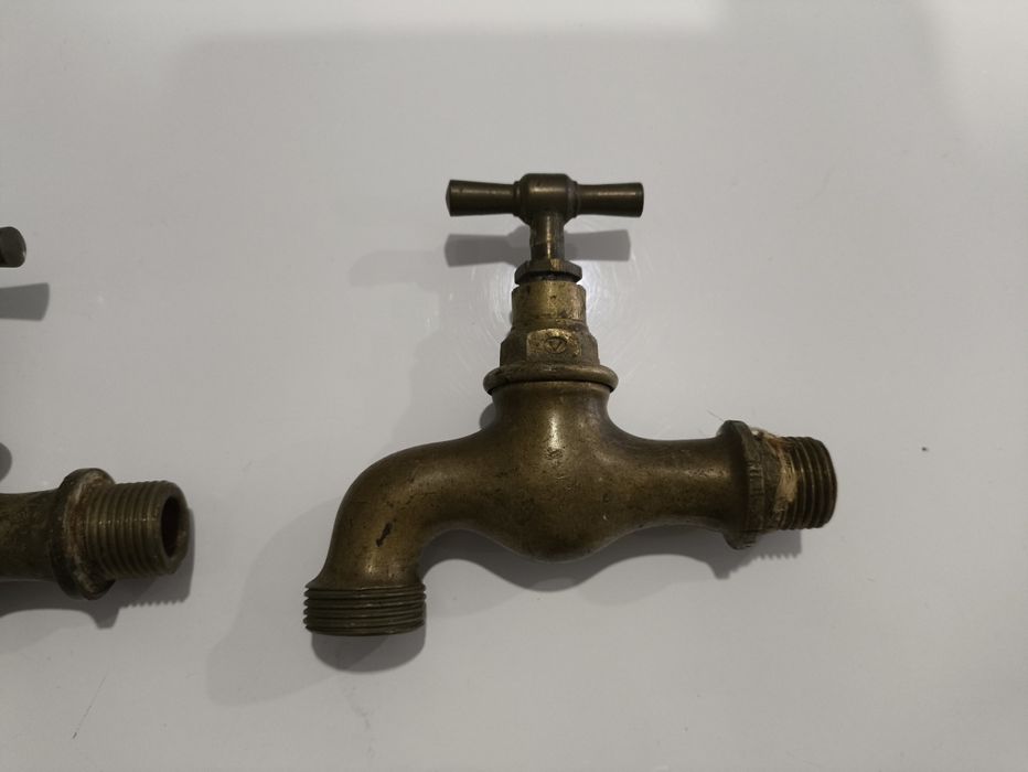Torneiras antigas