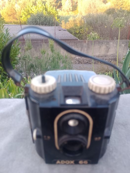 Máquina fotográfica ADOX 66