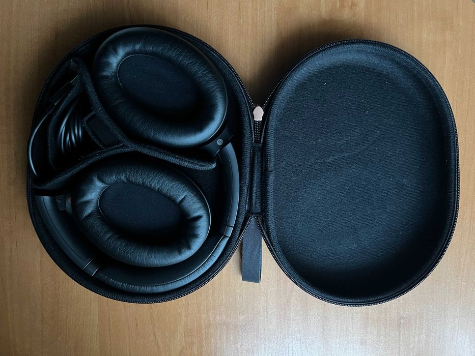 Бездротові навушники Sony WH-1000X M3 повний комплект (Стан нових)