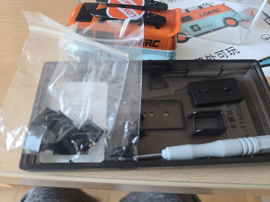 LDARC V64 RTR mini rc w skali 1:64, 2.4ghz