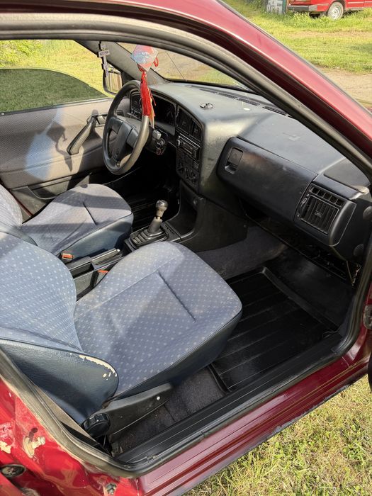 VW Passat B3 1.8benz