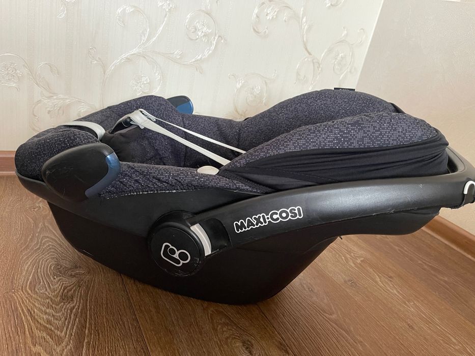 Авто крісло maxi cosi pebble, 0-12 місяців