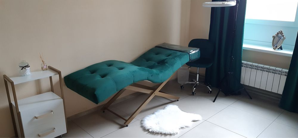 Кушетка для майстра з нарощування вій, кушетка для перманенту