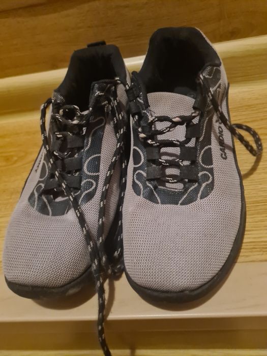 Do sprzedania buty sportowe