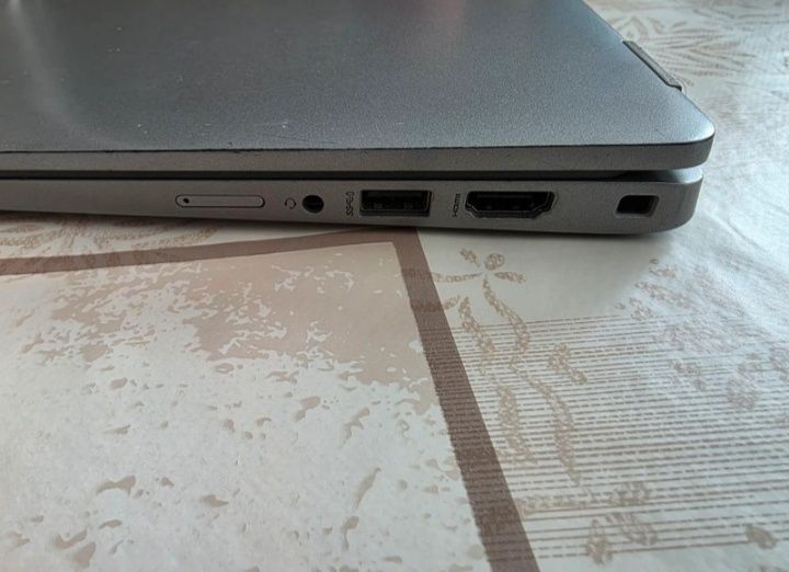 Dell Latitude 5320-Intel Core i7 11º Gen - Windows 11 Pro