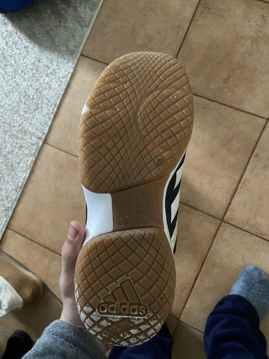 Saoatilhas Indoor Adidas