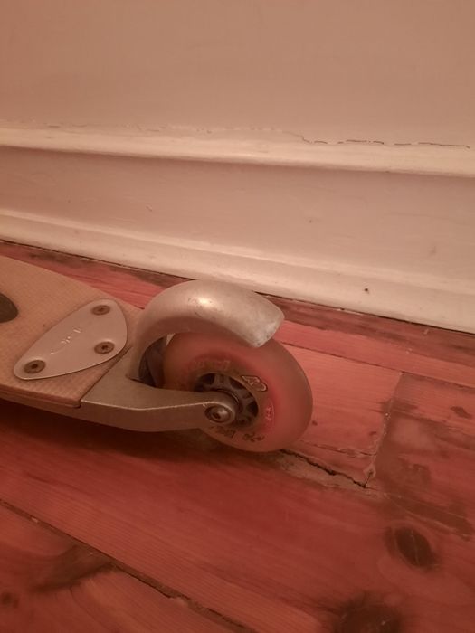 Trotinete com 3 rodas