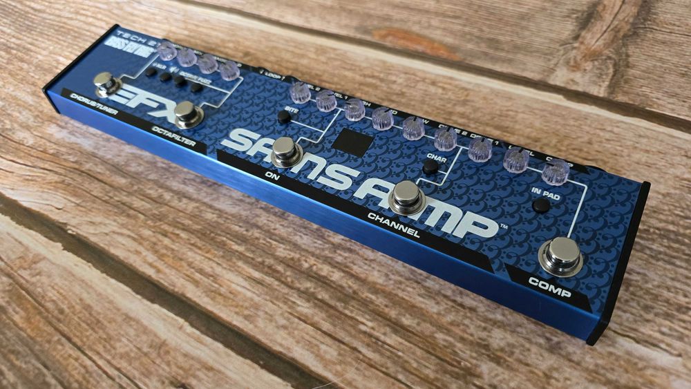 Tech 21 Sansamp Bass Fly Rig preamp drive chorus comp tuner multi FX
