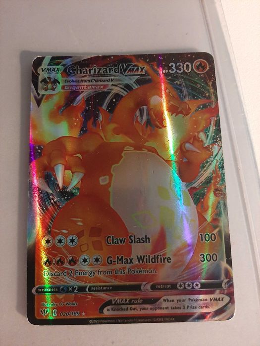Carta do Charizard Pokemon