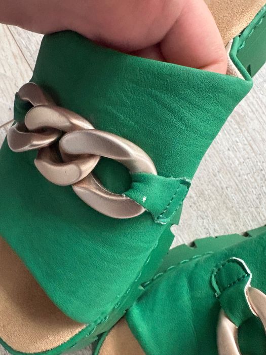 Klapki na platformie reiker r. 37 zielone modne