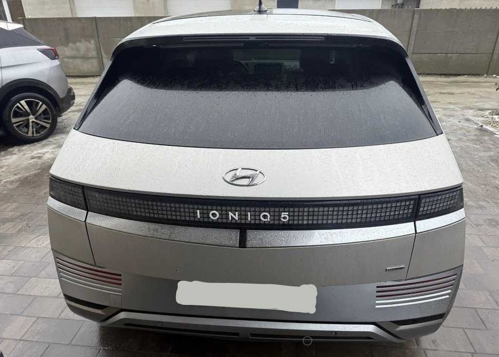 Hyundai Ioniq 5  2023