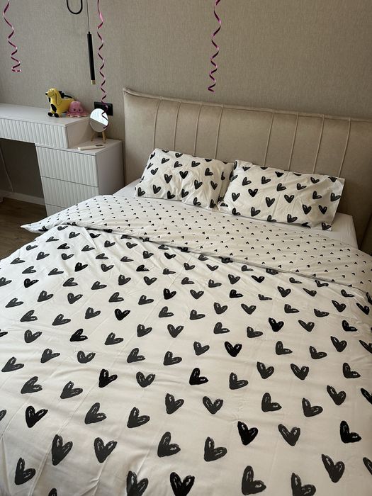 !світло є постійно!Двокімнатна квартира на будь який термін від 2х діб